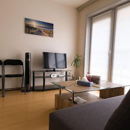 Cozy Studio With Pool Close To The Sea Ostende Exterior foto