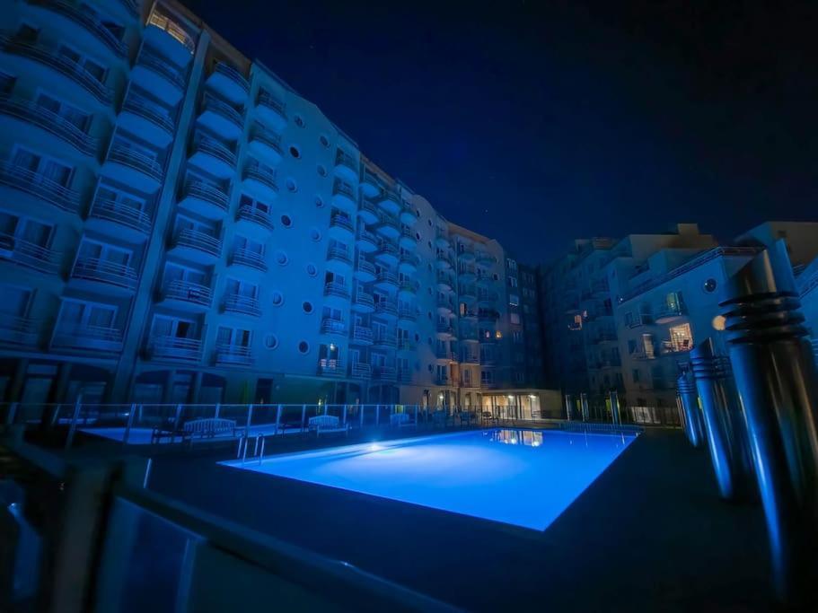 Cozy Studio With Pool Close To The Sea Ostende Exterior foto